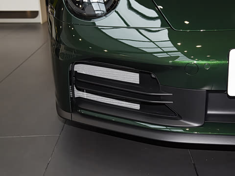 2026�� Carrera 3.0T