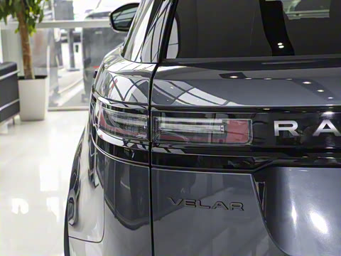 2026�� 250PS Dynamic SE