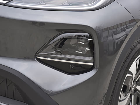 2026�� 405����Ultra