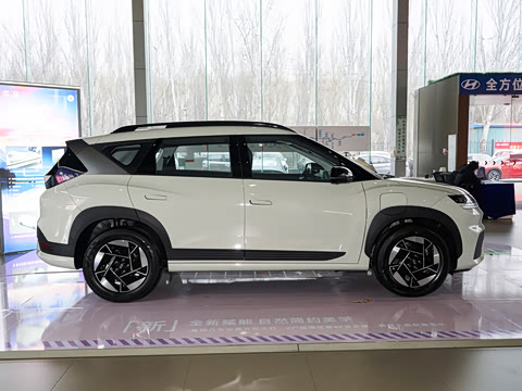 2025�� ����SMART�� 64.2kWh