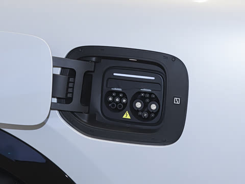 2025�� Ultra�� 70kWh