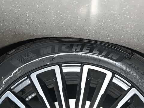 2025�� 185KM�����