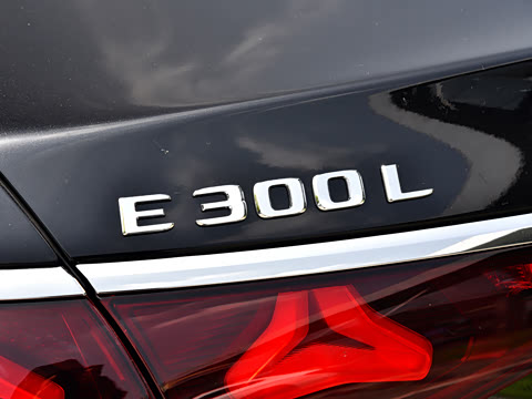 2026�� �Ŀ�� E 300 L ʱ����