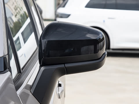 2026�� 2.0L ���ܵ��˫�� AIR