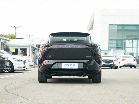 2025�� ����200 Pro