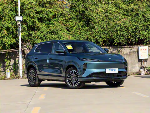 2025�� 185KM�����