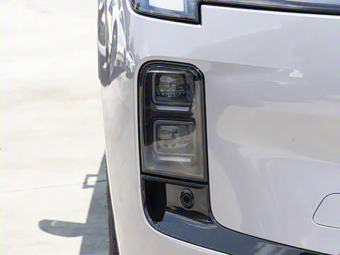 2026�� ������������Plus