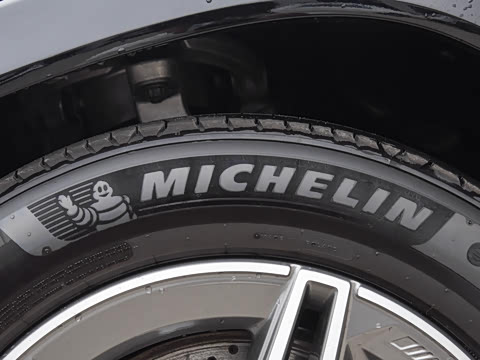 2026�� �Ŀ� GLE 450 4MATIC ʱ����