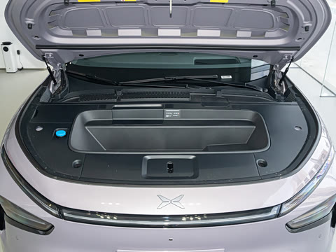 2026�� ���� 702 Max �콢��