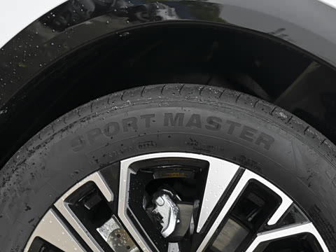 2026�� ���� 580  Max