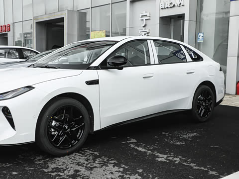 2026�� 560MAX