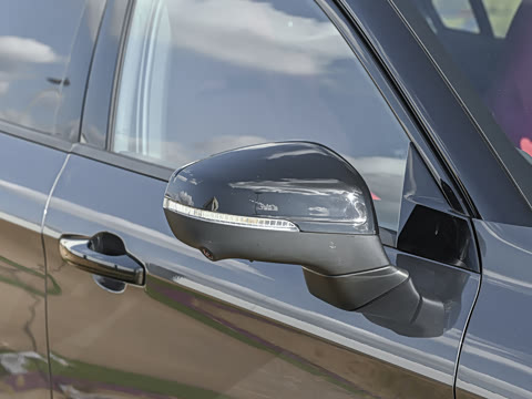 2026�� 2.0TD �Զ� Ultra