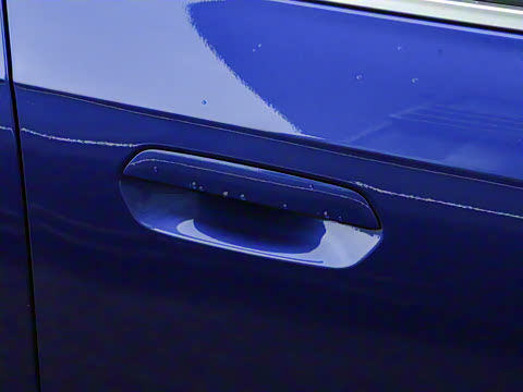 2024�� sDrive20Li X�����װ