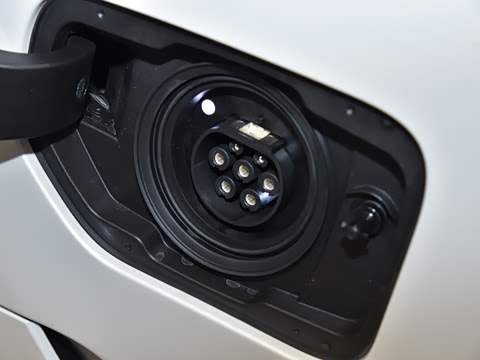 2026�� �Ŀ� eDrive 35 L