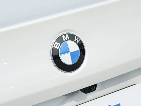 2026�� �Ŀ� 525Li M�˶���װ