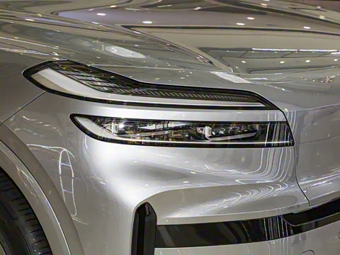 2025�� Pro ������