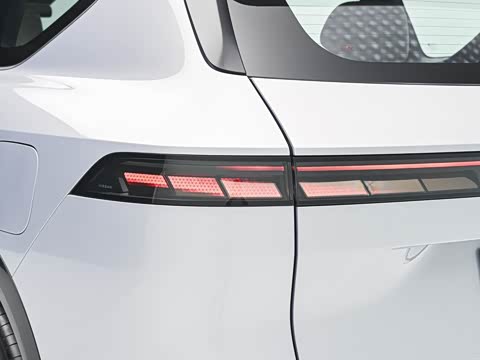 2026�� ���� 81kWh