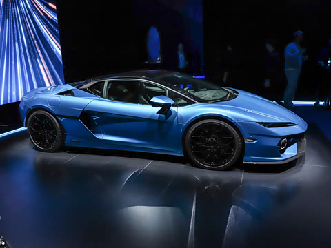 2025�� ������