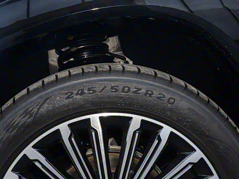 2026�� 2.0T ˫�������������