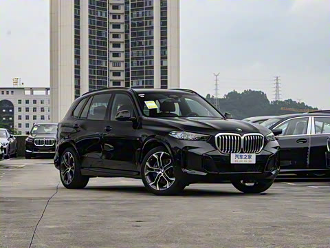 2025�� xDrive 40Li ������M�˶���ҹ��װ