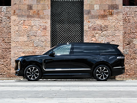 2026�� 102kWh �����е�������