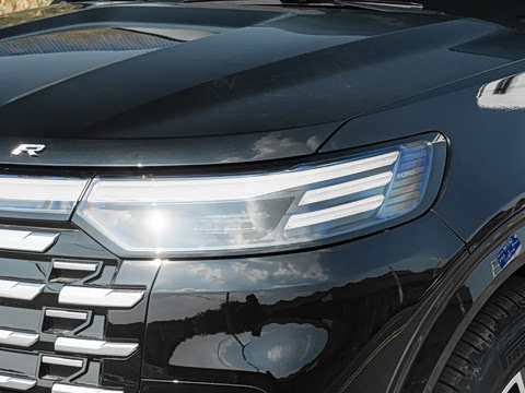 2027��  2.3T EcoBoost �����ѽ�� 7��