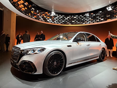 2027�� ������