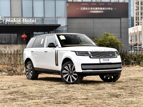 2025�� 3.0 L6 400PS SV���ٴ����ӳ��� 4��