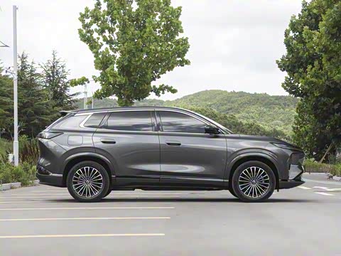 2025�� 185KM�����