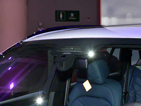 2025�� xDrive 40Li ������M�˶���ҹ��װ