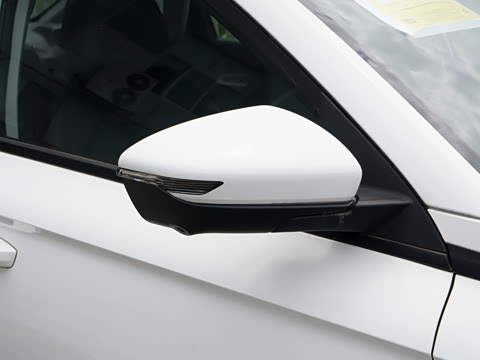 2027�� ���� 1.5L CVT������