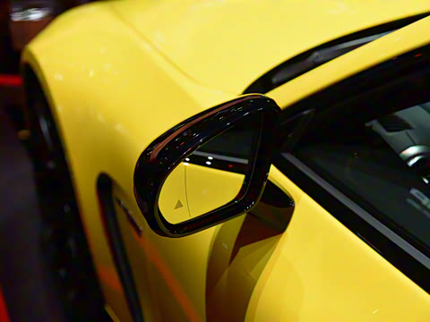 2025�� AMG GT 63 4MATIC+