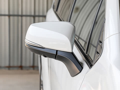 2027�� 2.5L ˫������������