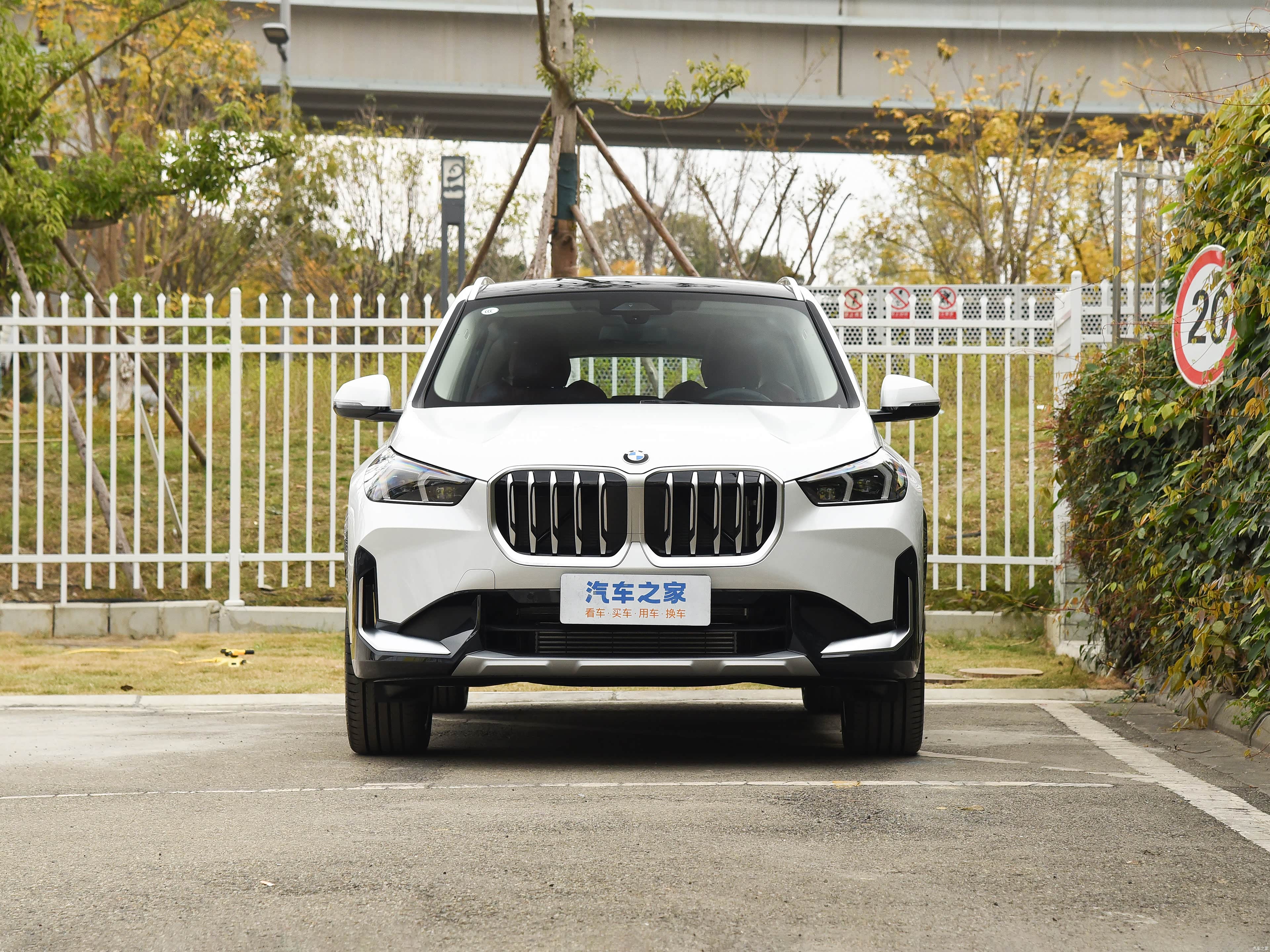 BMW X1, миниатюра 2