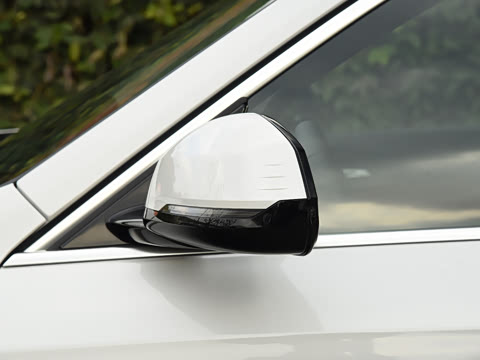 2026�� xDrive25Li X�����װ