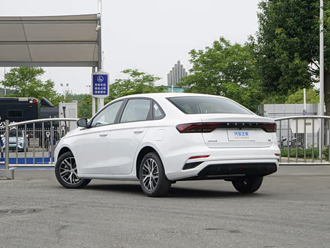 2027�� ���� 1.5L CVT������