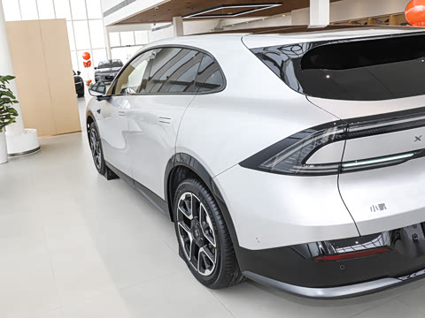 2026�� ���� 702 Max �콢��