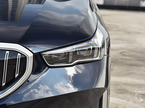 2026�� �Ŀ� 525Li ������װ