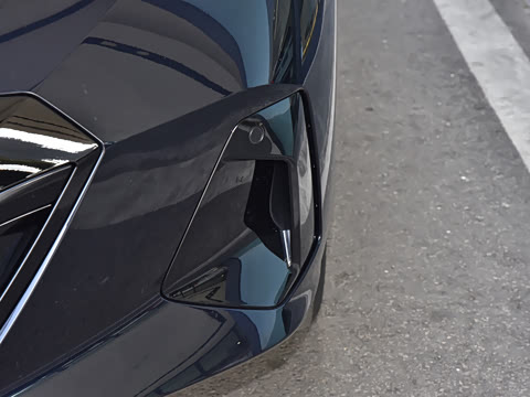 2026�� �Ŀ� eDrive 40L M�˶���װ