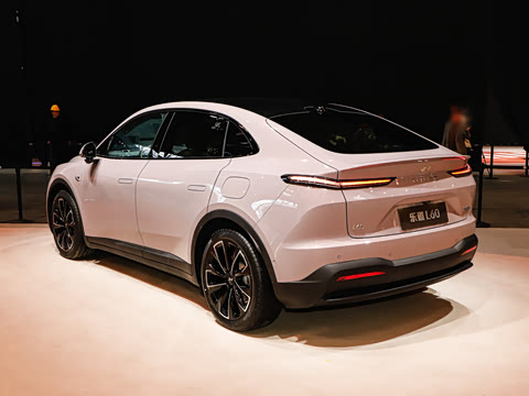 2025�� 60kWh ������