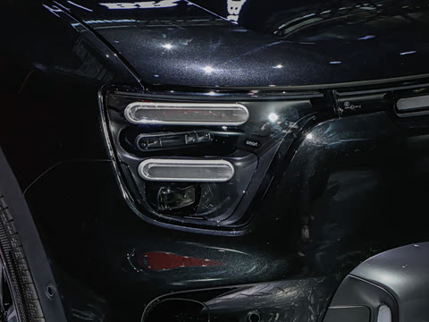 2025�� BRABUS ���ܰ�
