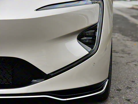 2026�� Ultra ���̰�