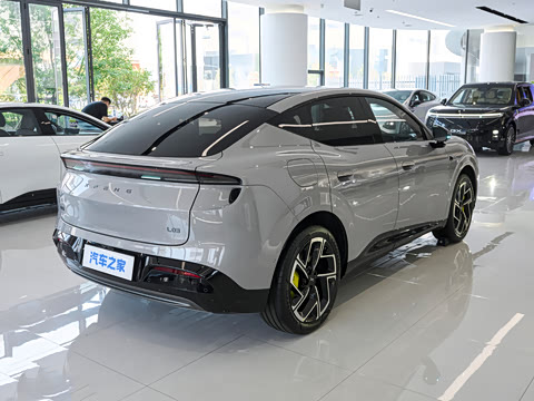 2026�� ���� 525 Max