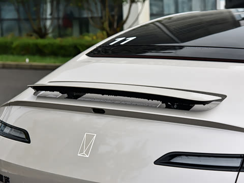 2026�� Ultra ���������