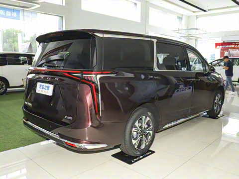 2025�� 2.0T �ǻ�������