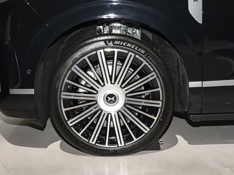 2026�� ���� 750 �����콢��