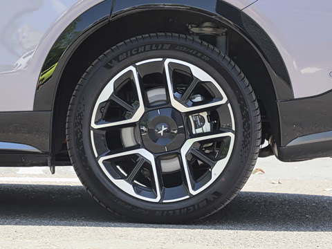 2026�� ���� 1704 Max �콢��