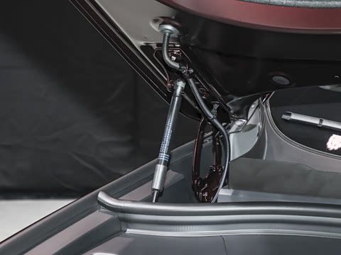 2025�� ���� Ultra�� 53.4kWh 6���� (896�߼����״
