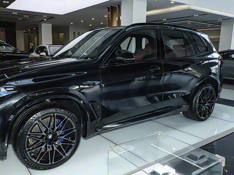 2024�� X5 M ������