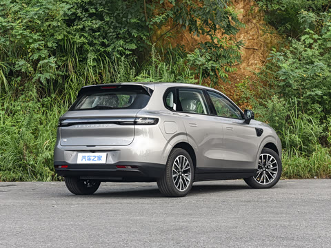 2027�� 540������